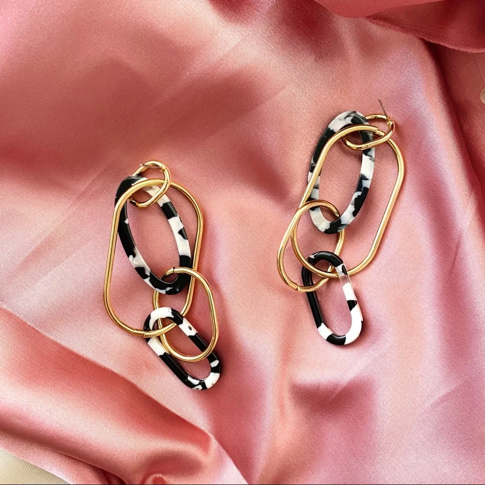 Acrylic Chic Modern Art Drop Earrings - Picture 5 of 7